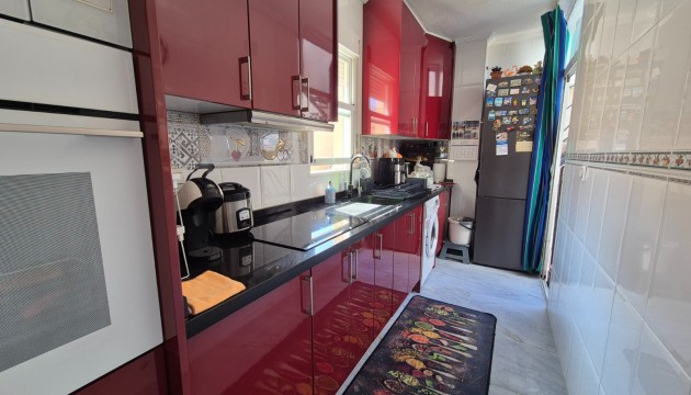 Resale - Bungalow - Torrevieja