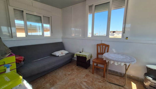 Resale - Bungalow - Torrevieja