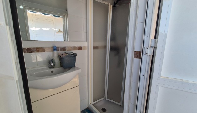 Resale - Bungalow - Torrevieja