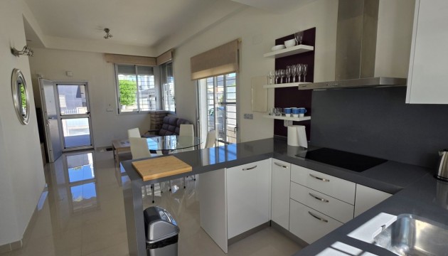 Resale - Bungalow - Rojales