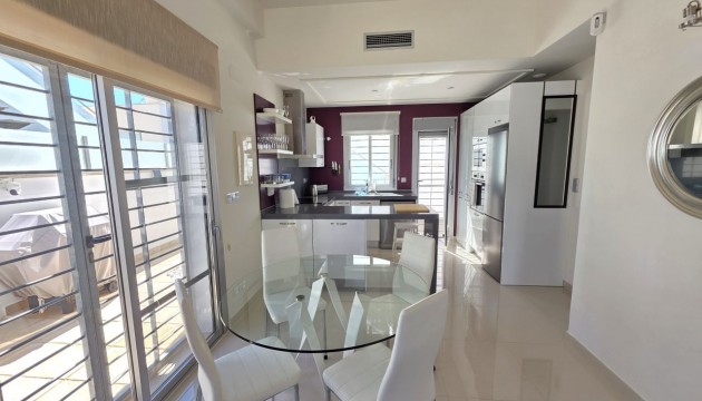 Resale - Bungalow - Rojales