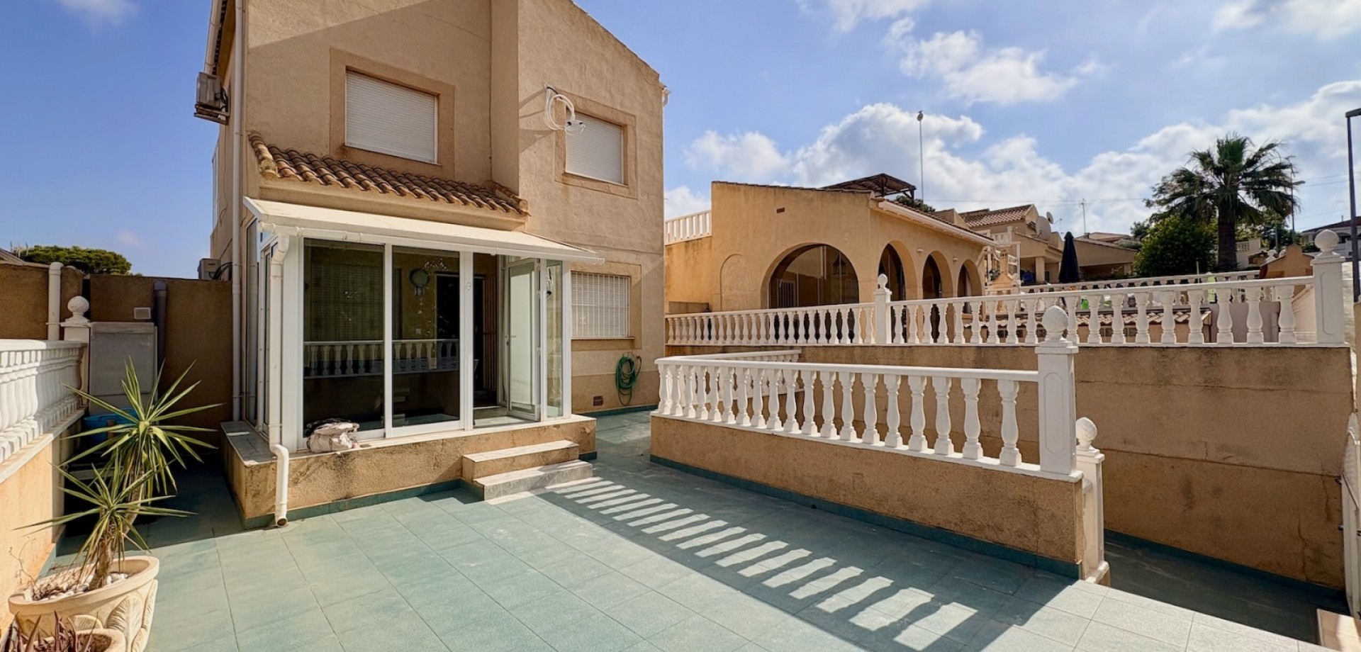 House in Los Balcones - Image 2