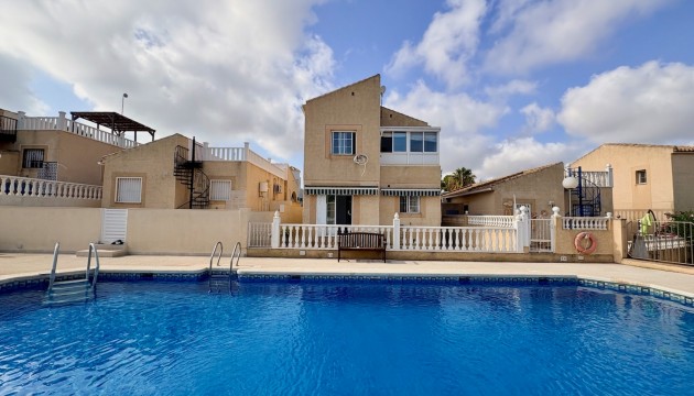 Wiederverkauf - Detached Villa - Orihuela - Los Balcones - Los Altos del Edén