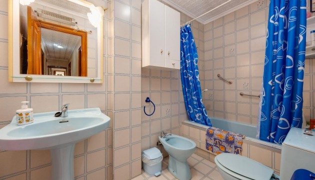 Wiederverkauf - Apartment - Torrevieja - El Acequión - Los Náufragos