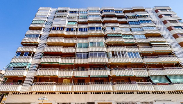 Wiederverkauf - Apartment - Torrevieja - El Acequión - Los Náufragos