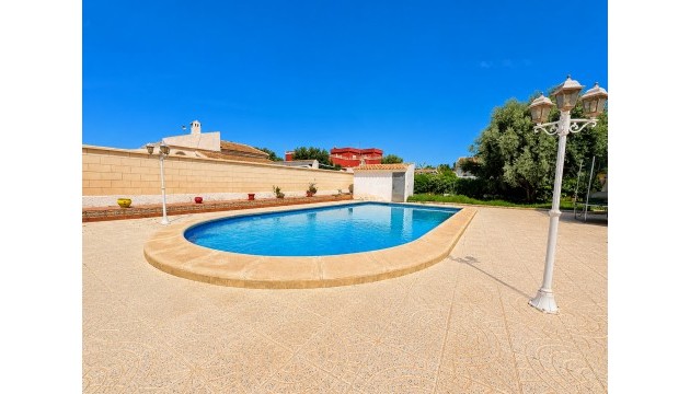 Wiederverkauf - Detached Villa - Torrevieja - La Siesta - El Salado -  Torreta