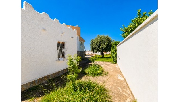 Wiederverkauf - Detached Villa - Torrevieja - La Siesta - El Salado -  Torreta