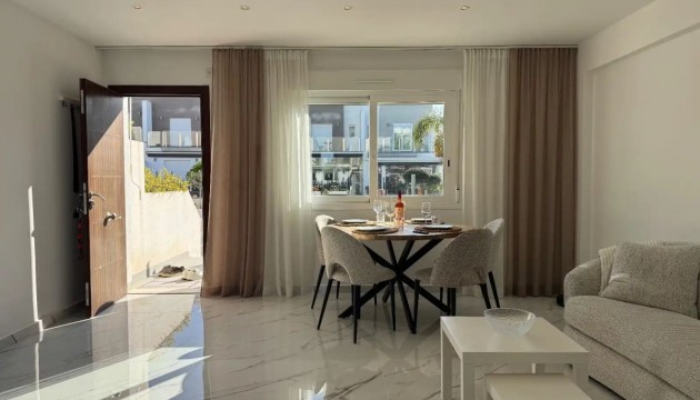 Wiederverkauf - Stadthaus - Torrevieja - Nueva Torrevieja - Aguas Nuevas