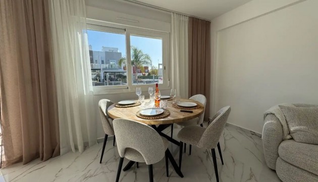 Wiederverkauf - Stadthaus - Torrevieja - Nueva Torrevieja - Aguas Nuevas