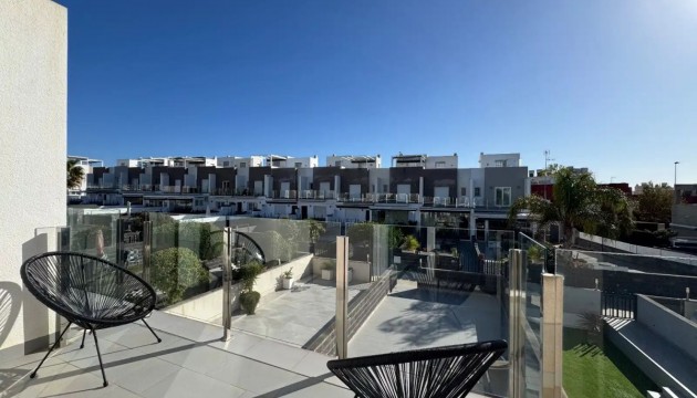 Wiederverkauf - Stadthaus - Torrevieja - Nueva Torrevieja - Aguas Nuevas