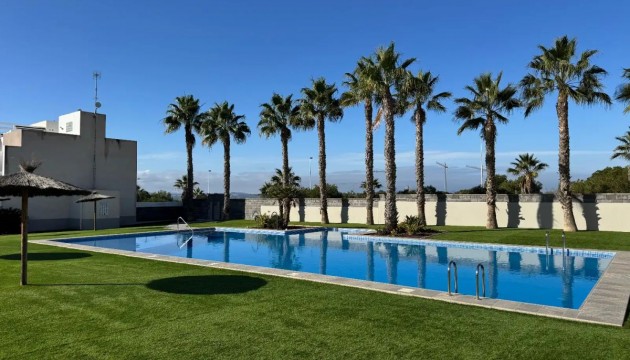 Wiederverkauf - Stadthaus - Torrevieja - Nueva Torrevieja - Aguas Nuevas