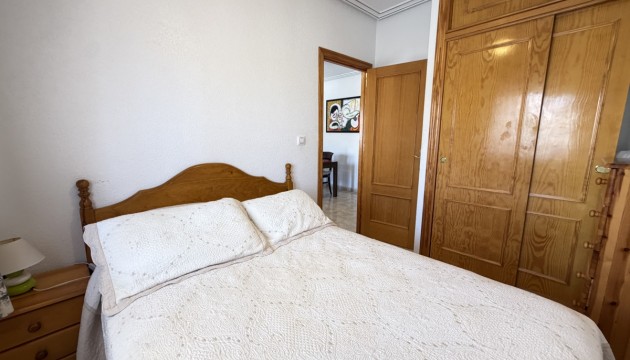 Wiederverkauf - Apartment - Orihuela Costa - La Zenia