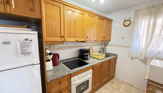 Wiederverkauf - Apartment - Orihuela Costa - La Zenia