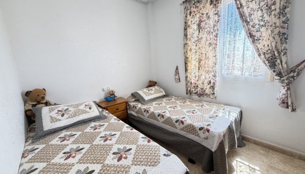 Wiederverkauf - Apartment - Orihuela Costa - La Zenia