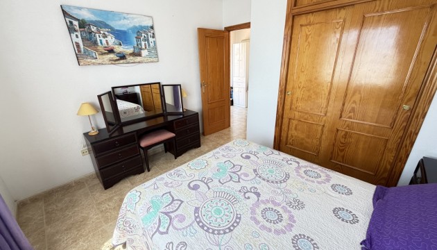 Wiederverkauf - Apartment - Orihuela Costa - La Zenia