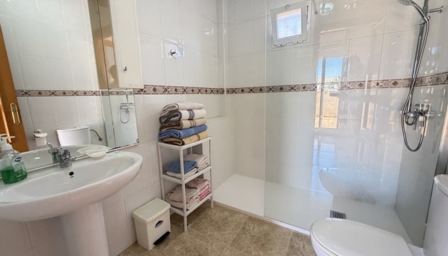 Wiederverkauf - Apartment - Orihuela Costa - La Zenia