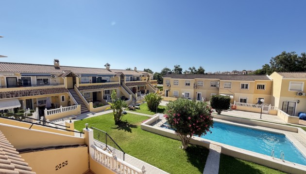 Wiederverkauf - Apartment - Orihuela Costa - Villamartín