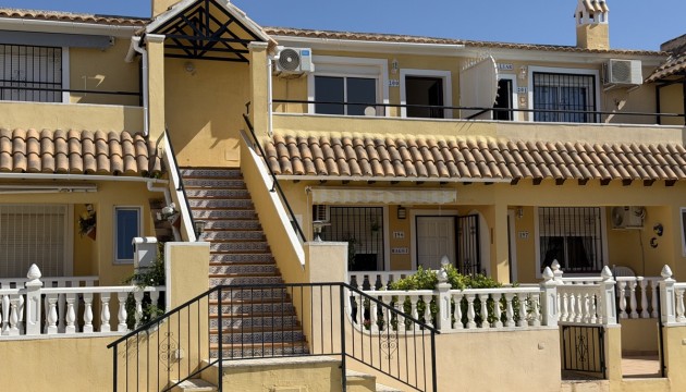 Wiederverkauf - Apartment - Orihuela Costa - Villamartín