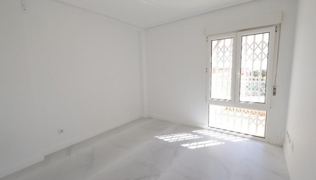 Wiederverkauf - Apartment - Orihuela Costa - Cabo Roig