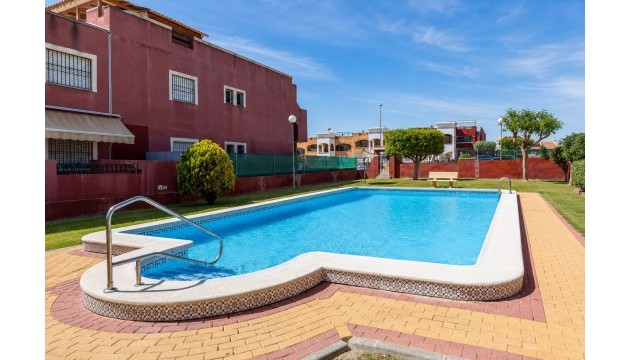Odsprzedaż - Bungalow - Torrevieja