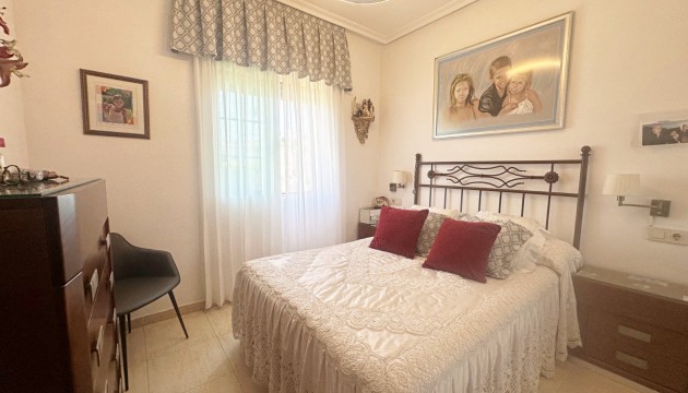 Wiederverkauf - Bungalow - Torrevieja - Nueva Torrevieja - Aguas Nuevas