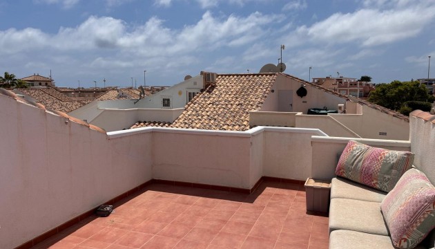 Wiederverkauf - Semi Detached Villa - Orihuela Costa - Lomas de Cabo Roig