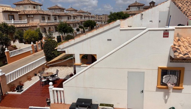 Wiederverkauf - Semi Detached Villa - Orihuela Costa - Lomas de Cabo Roig