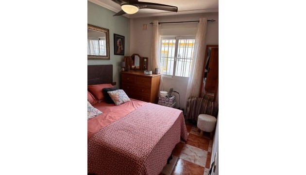Wiederverkauf - Semi Detached Villa - Orihuela Costa - Lomas de Cabo Roig
