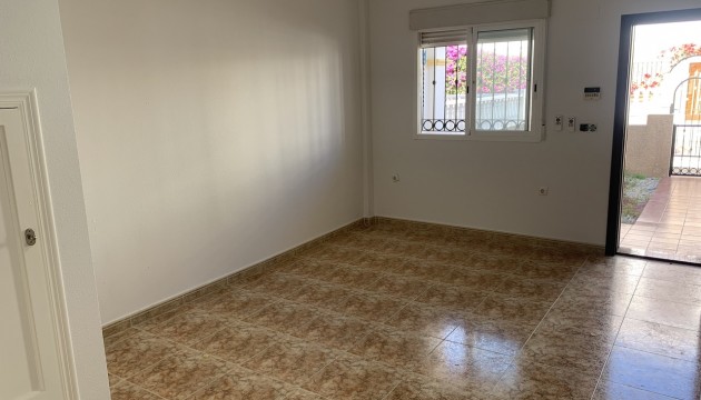 Wiederverkauf - Stadthaus - Orihuela Costa - Punta Prima
