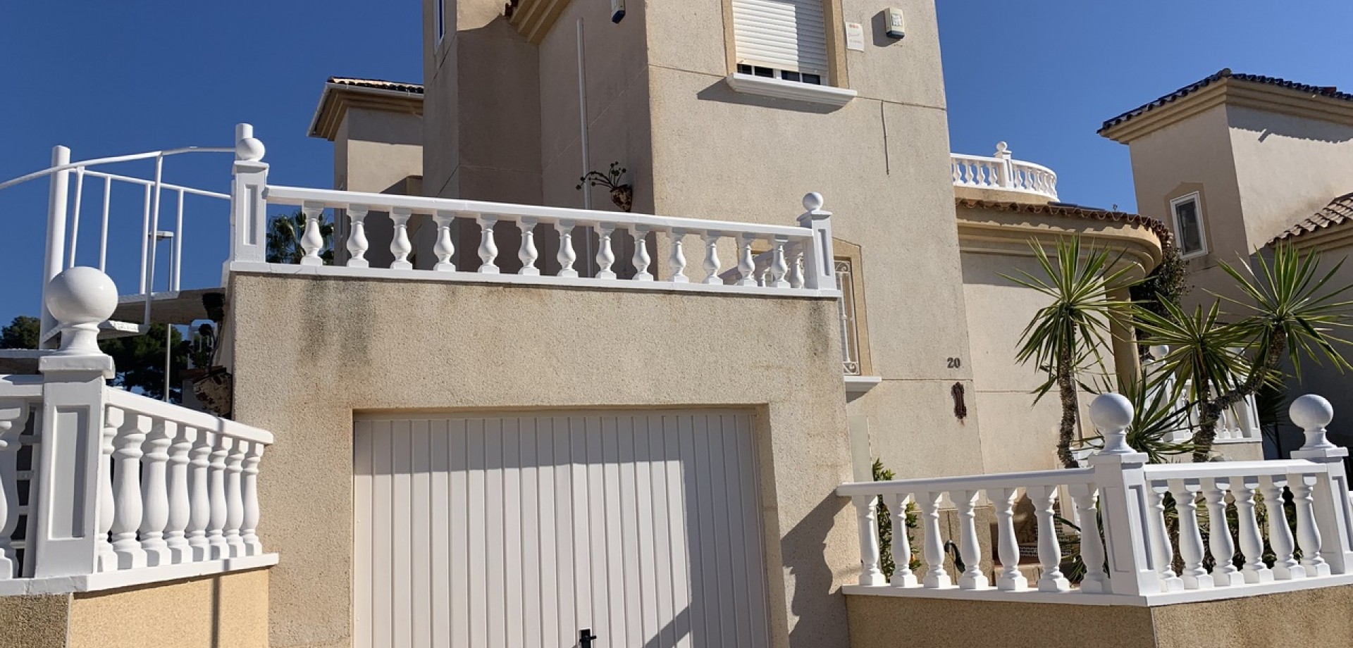 House in Villamartin - Image 2