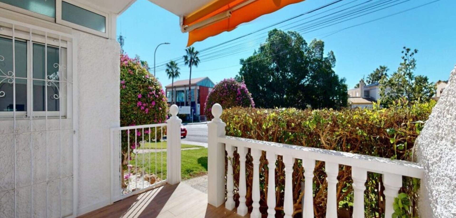 Apartment in Villamartin - Image 2
