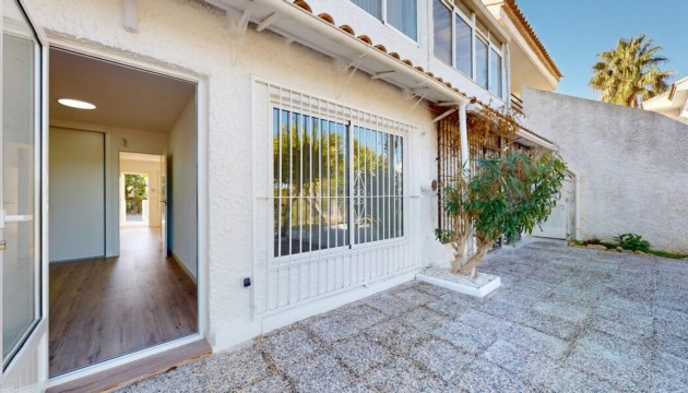 Wiederverkauf - Apartment - Orihuela Costa - Villamartín