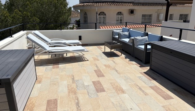 Herverkoop - Detached Villa - Pinar de Campoverde