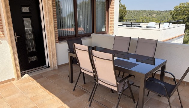 Herverkoop - Detached Villa - Pinar de Campoverde