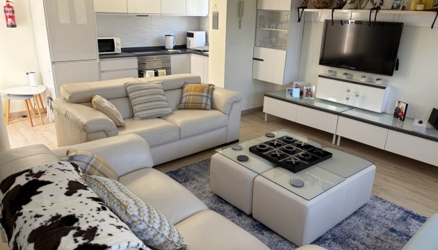 Herverkoop - Detached Villa - Pinar de Campoverde