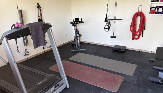 Herverkoop - Detached Villa - Pinar de Campoverde
