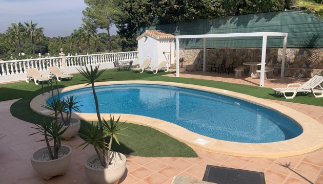 Wiederverkauf - Detached Villa - Orihuela Costa - Villamartín