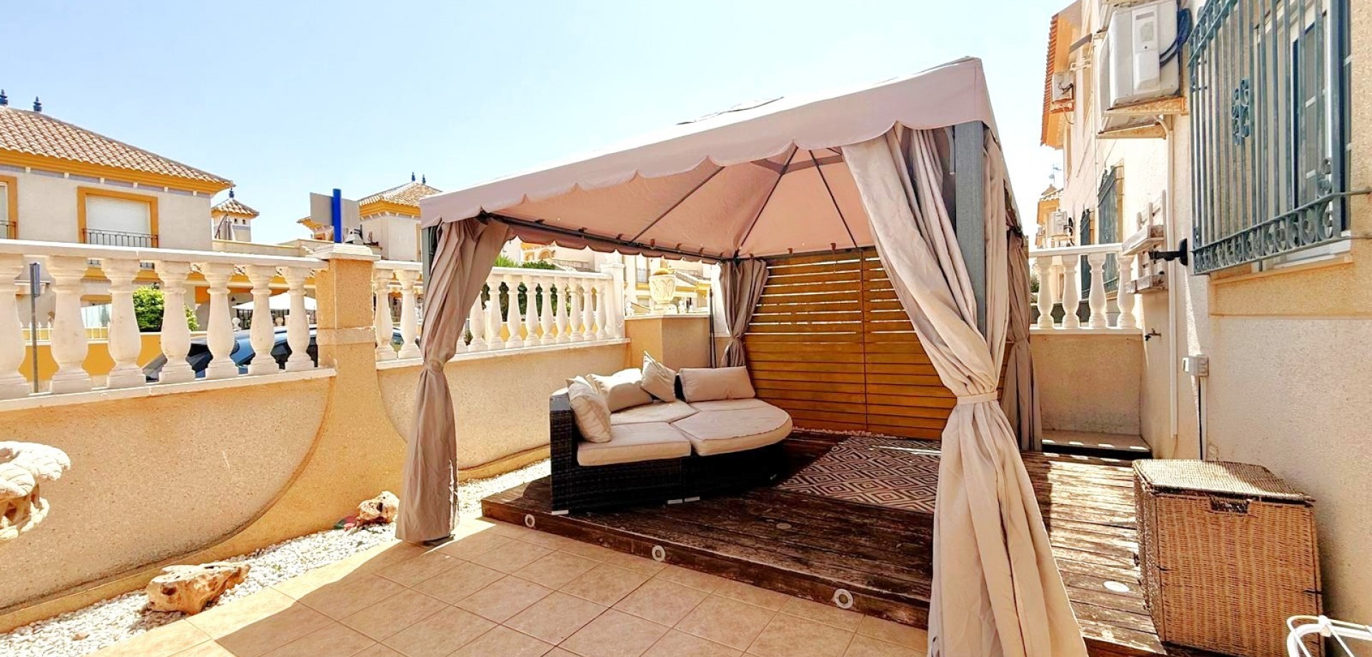 Apartment in Villamartin - Image 4
