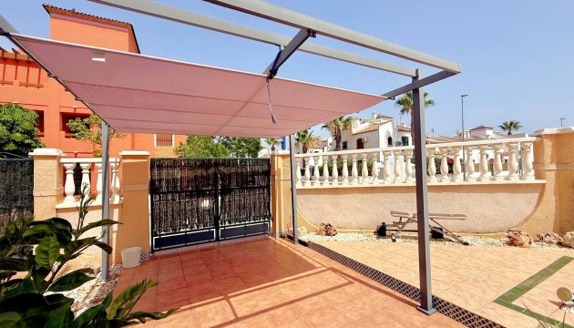 Wiederverkauf - Apartment - Orihuela Costa - Villamartín