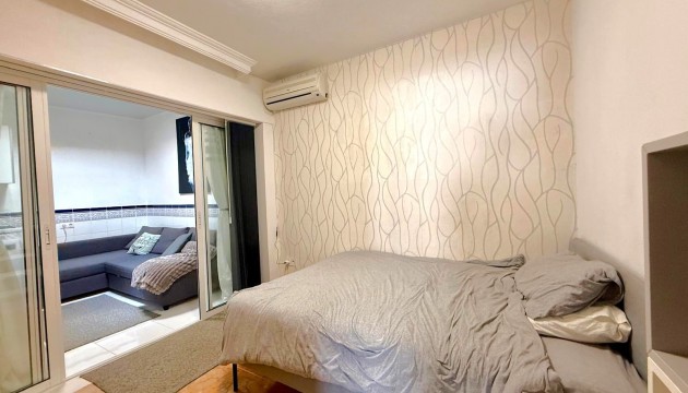 Wiederverkauf - Apartment - Orihuela Costa - Villamartín