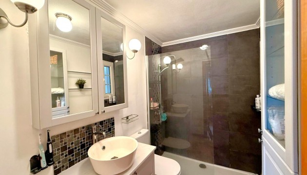 Wiederverkauf - Apartment - Orihuela Costa - Villamartín