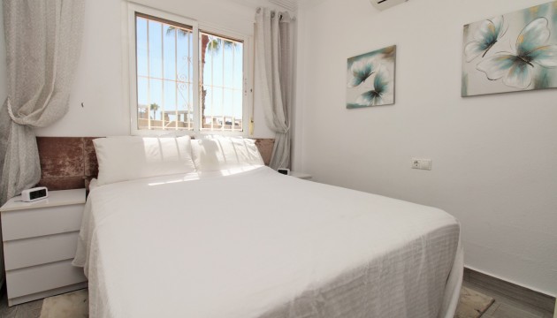 Wiederverkauf - Apartment - Orihuela Costa - Las Violetas
