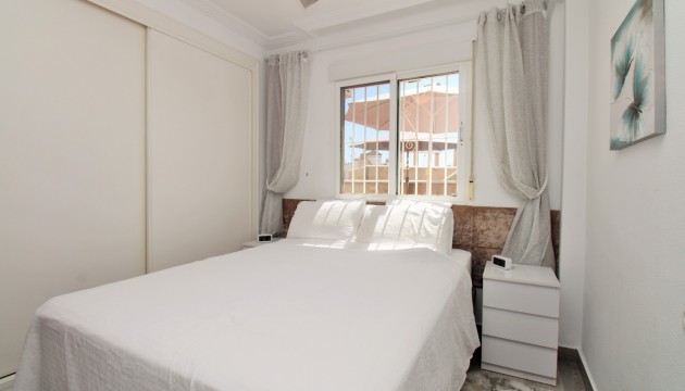 Wiederverkauf - Apartment - Orihuela Costa - Las Violetas