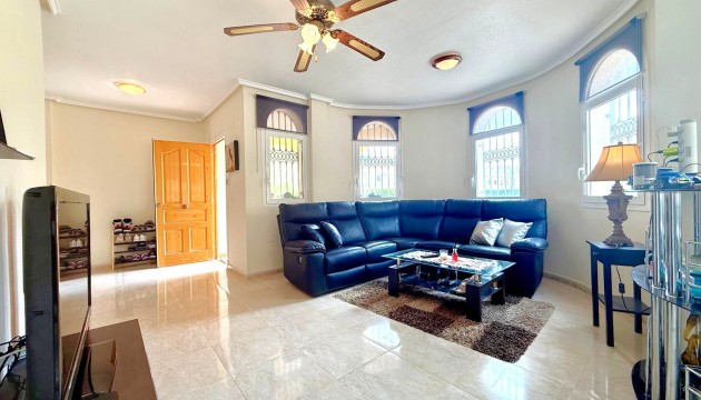 Herverkoop - Detached Villa - Orihuela Costa - Villamartín