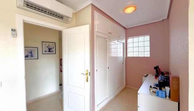 Herverkoop - Detached Villa - Orihuela Costa - Villamartín