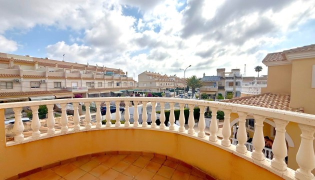 Herverkoop - Detached Villa - Orihuela Costa - Villamartín