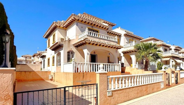 Wiederverkauf - Stadthaus - Orihuela Costa - Lomas de Cabo Roig