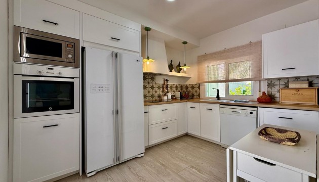 Wiederverkauf - Detached Villa - Orihuela Costa - Campoamor