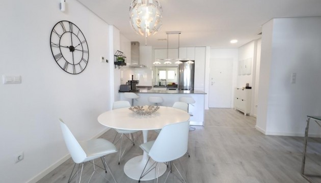 Odsprzedaż - Apartment - Orihuela Costa - Los Dolses