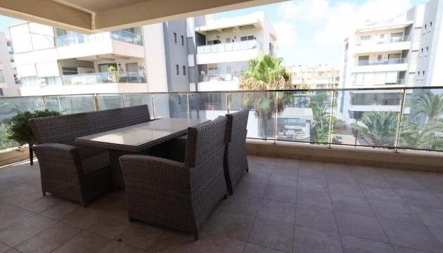 Odsprzedaż - Apartment - Orihuela Costa - Los Dolses